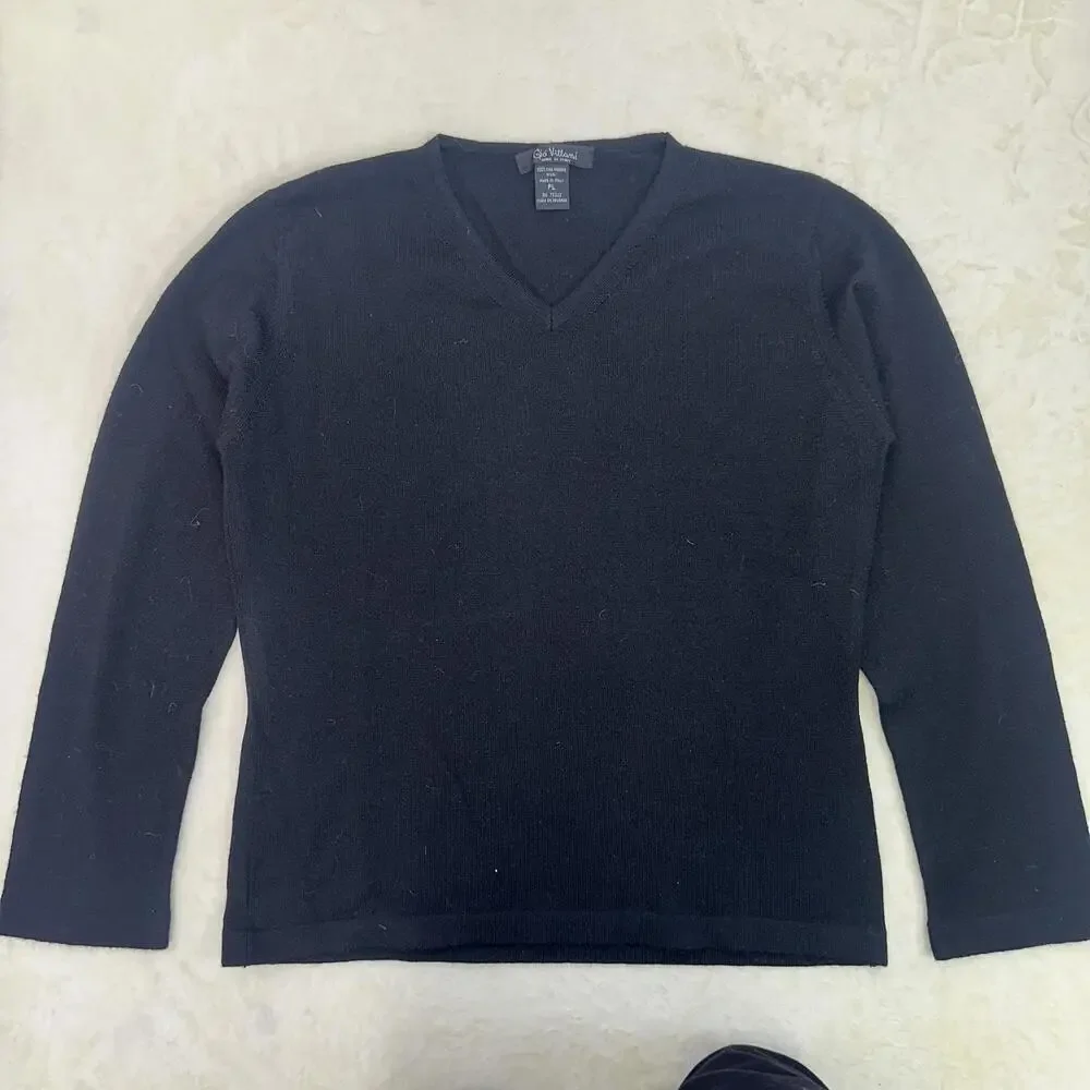 Black Petite L 100% Fine Italian Merino Wool V-Neck Sweater Lightweight Classic